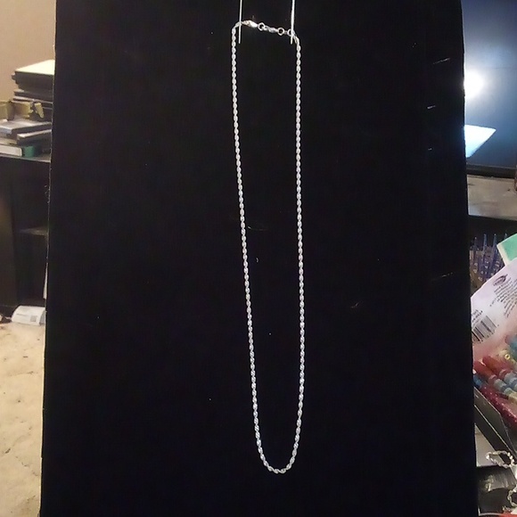 NWOT - Sterling Silver Necklace High Quality Twisted Chain - 20" - Picture 2 of 6
